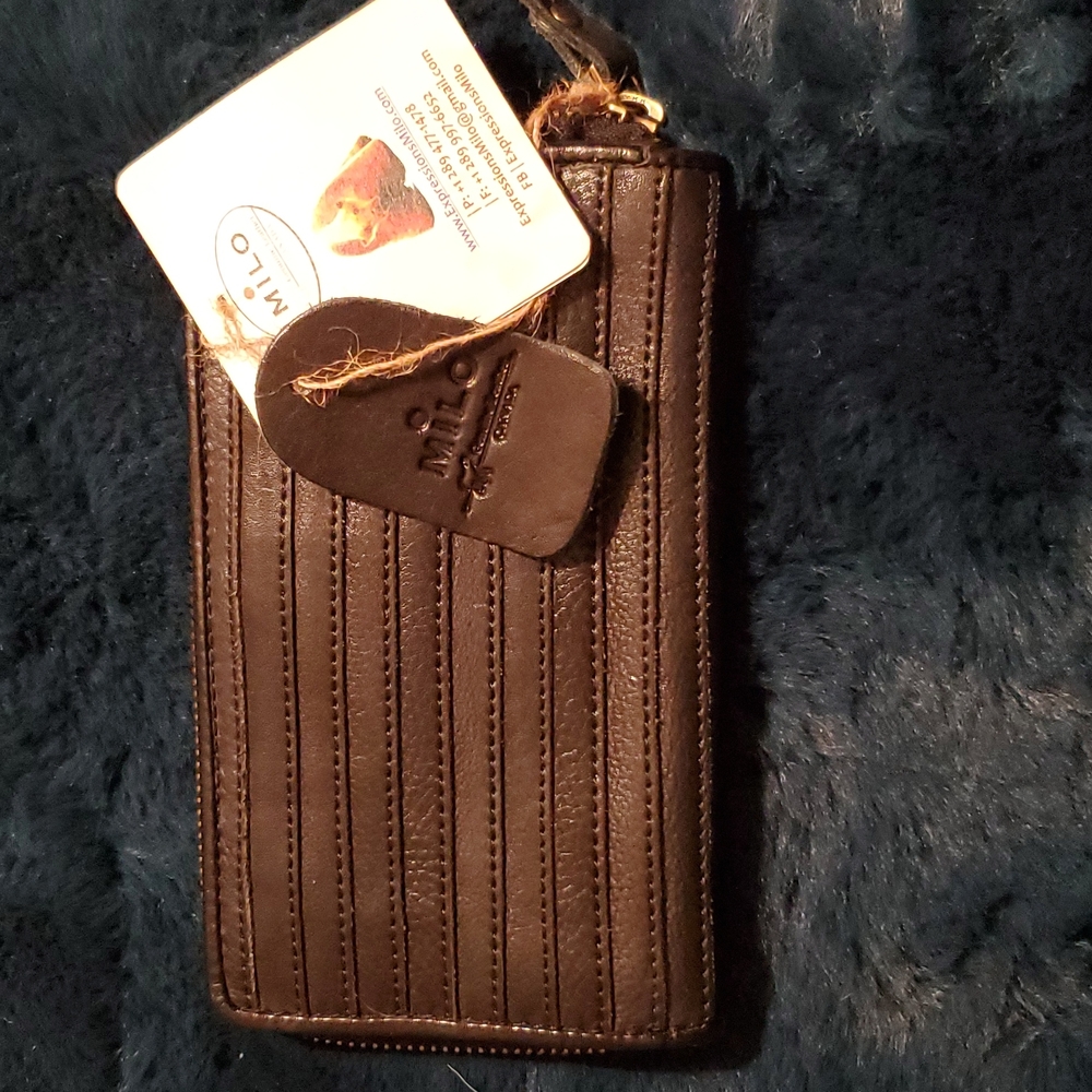 MILO Canadian leather black wallet